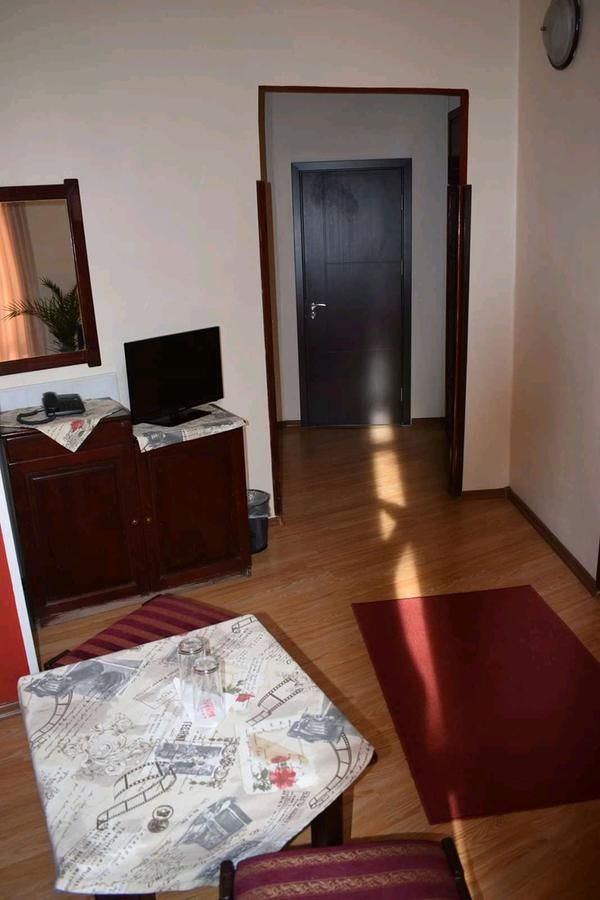 Отель Hotel Trakia Пловдив-8